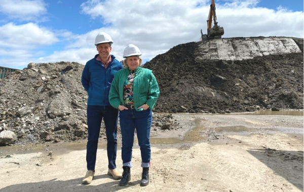Axel Bergman et Marie Josée Lamothe sur un chantier de Northex Environnement