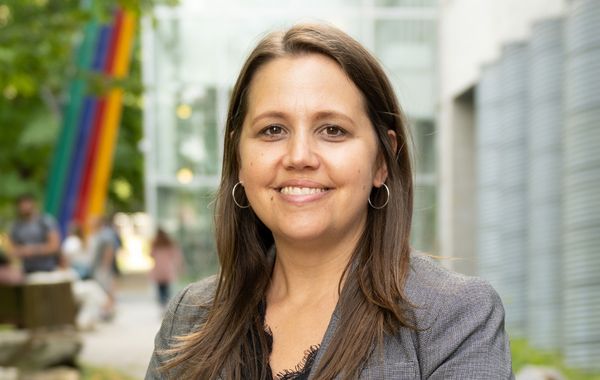 Natalie Charrette, récipiendaire de la bourse EMBA 2022 pour gestionnaires d’organismes à but non lucratif